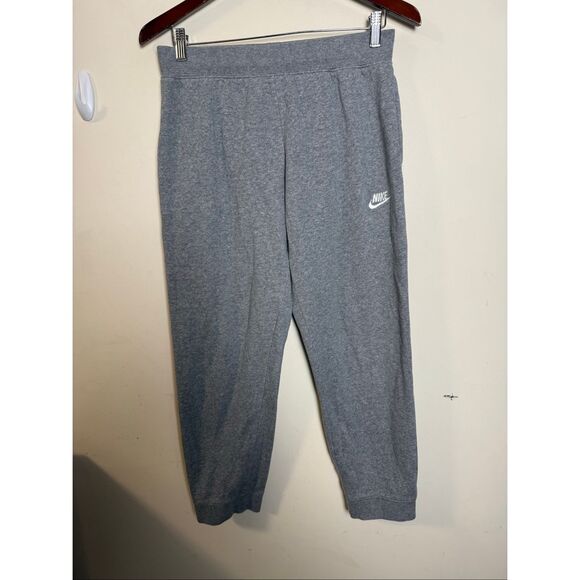 Nike Sportswear Club Fleece Jogger Sweatpants Girls Size XL Grey DC7207 - Picture 1 of 5